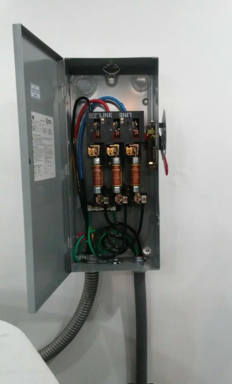 Three-phase disconnect switch installed for Electrical Wiring & Rewiring in Fairview